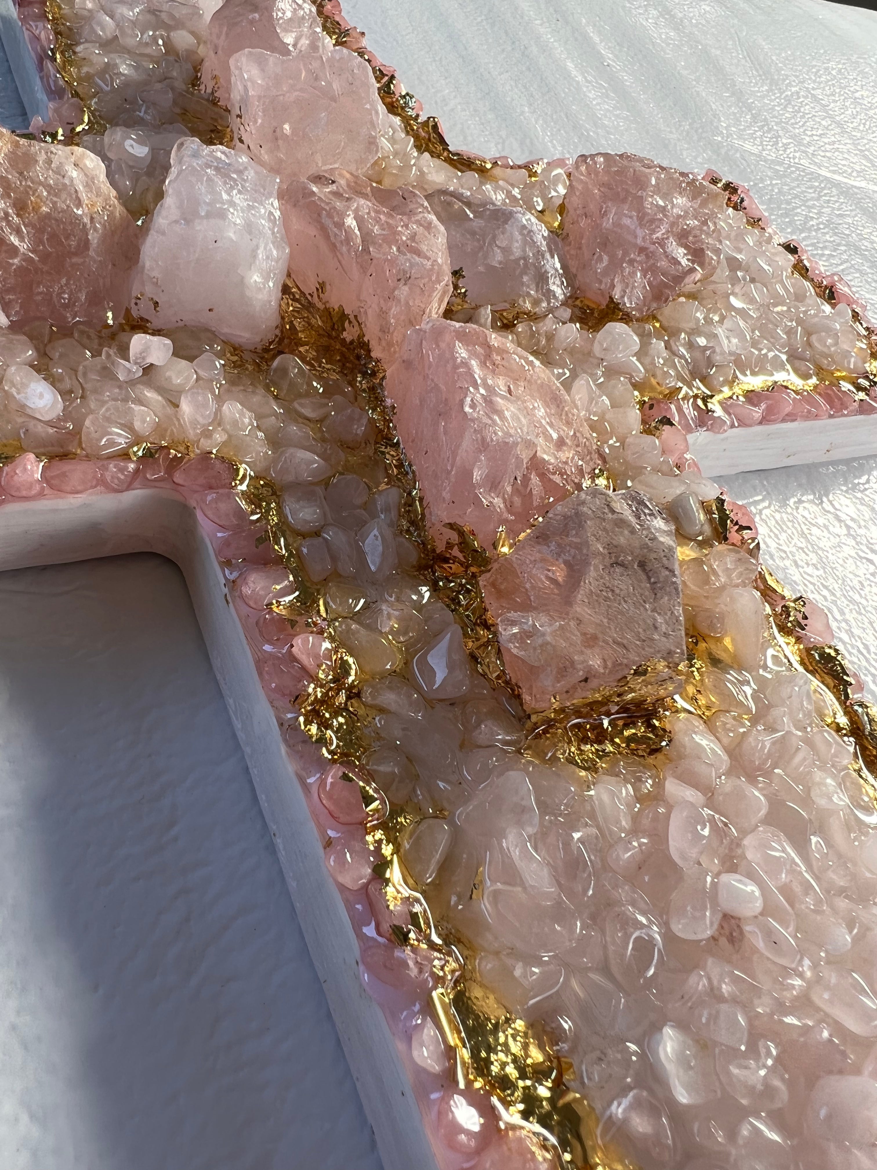 Crystal cross