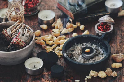 The Ancient Art of Aromatics: Burning Frankincense vs. Burning Sage